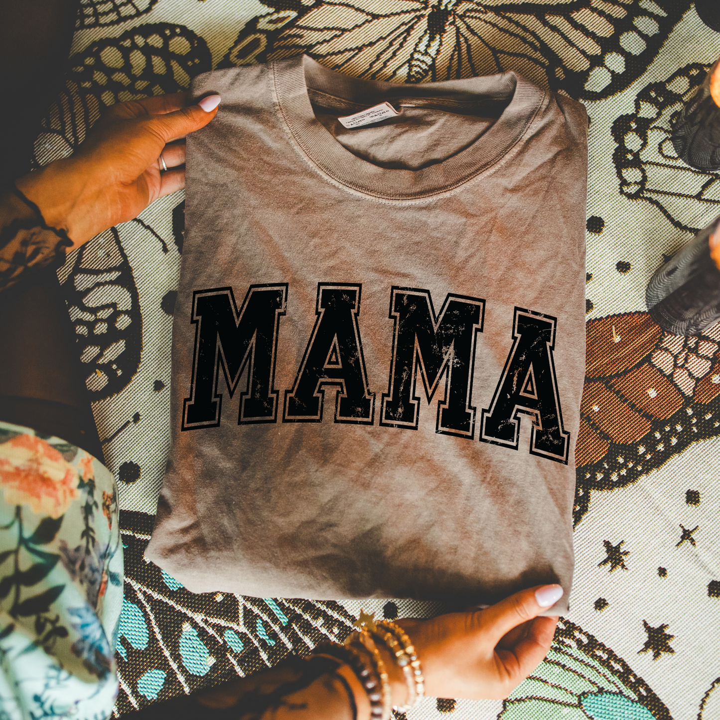 MAMA Tee