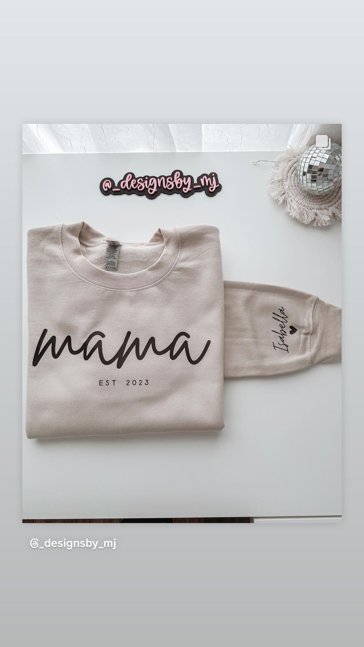 Personzalized Mama EST Sweatshirt with Children's name on Sleeve